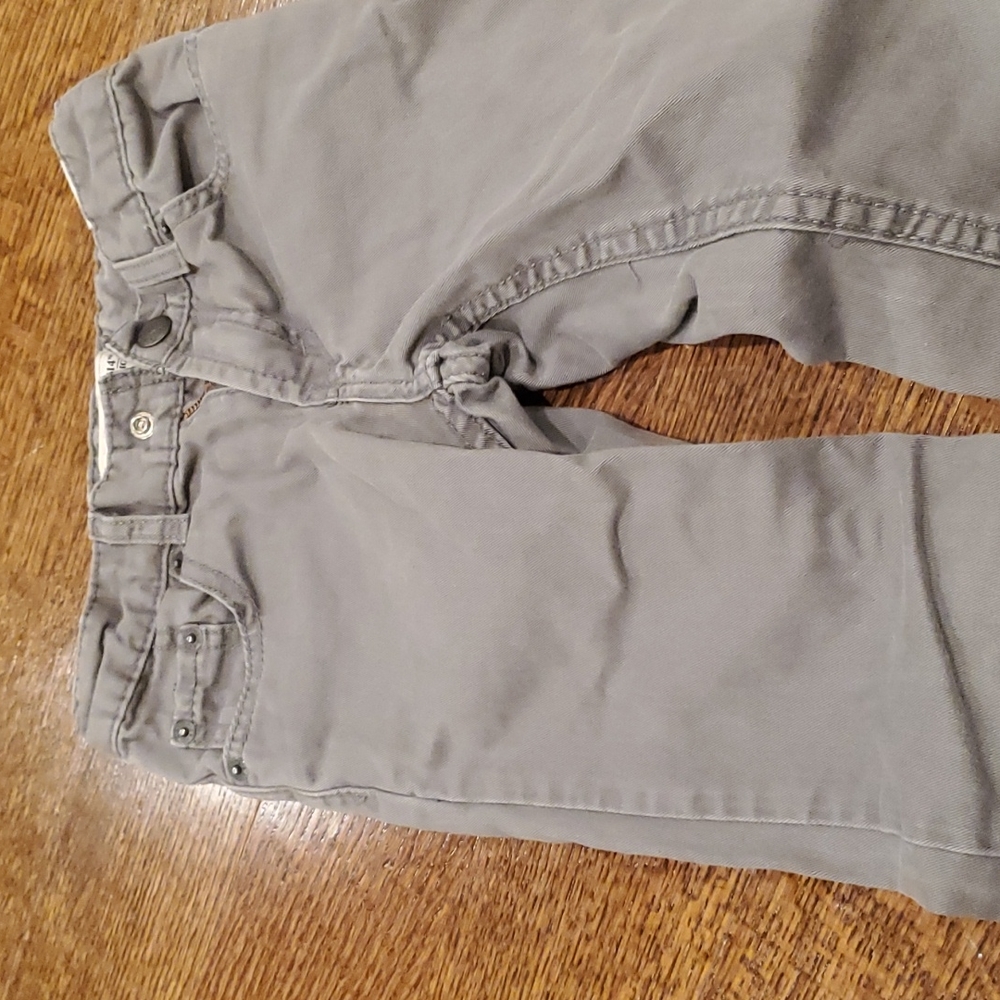 Levi's pants for boys used good condition barley wore